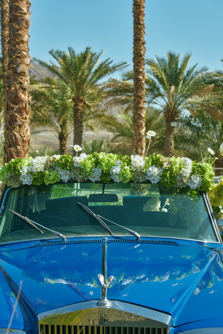 Wedding flower arrangement by Flower Corner, Sharjah